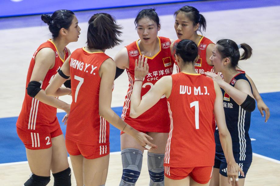 [图]中国队获取天下女排联赛中国香港站开门红