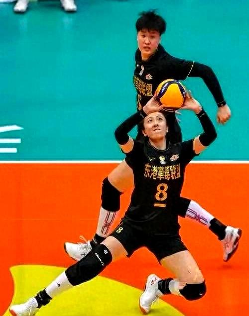 辽宁女排更换名单，北京山东多内援，青训推崇欠安