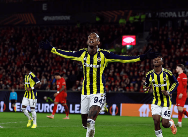 欧联完好意思帽子戏法+联赛梅开二度! 塔利斯卡2场轰5球气象爆棚