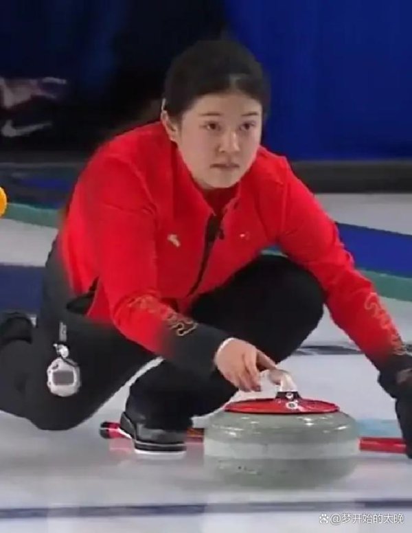 冬奥资历冰壶混双被韩国碾压，要害时刻没抗住，差距真不是吹的；同期中国排球留洋发扬忽上忽下，实力和合乎成最大熟习