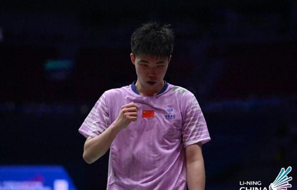 羽超芜湖开打！辽宁厦门领跑，石宇奇战桃田