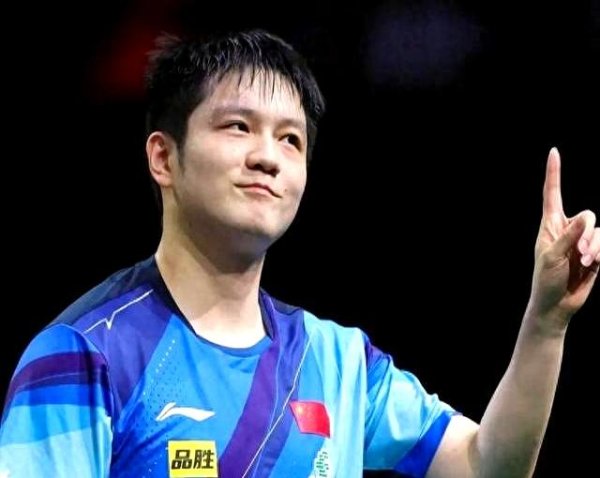 国乒遭重创！王楚钦与孙颖莎因伤退出总决赛，伤情细节令东说念主揪心