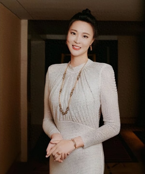 郎平没念念到, 2026刚启动, 官媒高调官宣惠若琪捷报, 张常宁没说谎