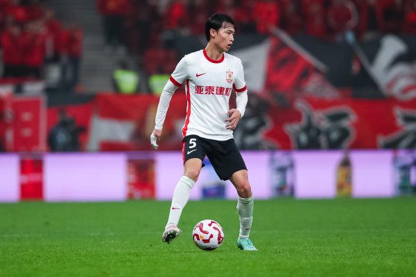 博主：深圳新鹏城特意签下李申圆，两边已伸开构兵