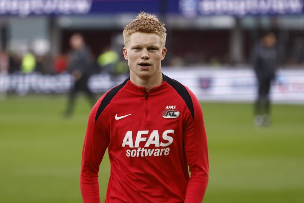 阿斯：年青+组织中枢，斯米特齐备契合皇马的中场引援要求