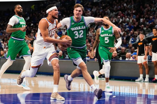 赛季于今三分射中率最差榜：大球最低 弗拉格第2 斯玛特&布克前10