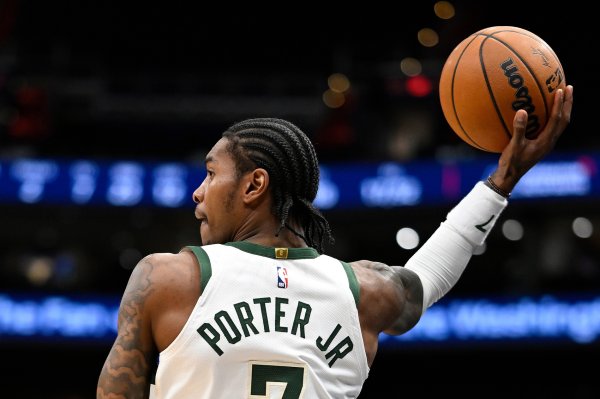 还算可以了！小波特半场7中5拿到11分3助攻 三分2中1&另有1板1断